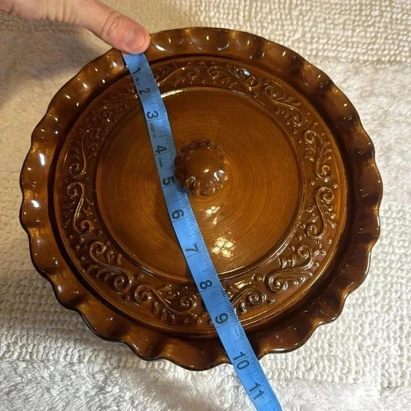 celebrating home stoneware collection BRN oven/microwave/dishwasher safe 10” Lid - Picture 9 of 10